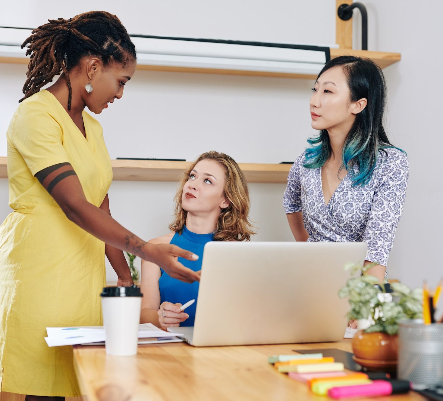 poeple working on page seo